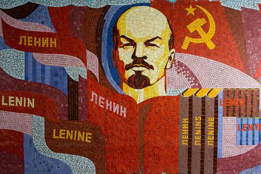 Wandmosaik von Lenin